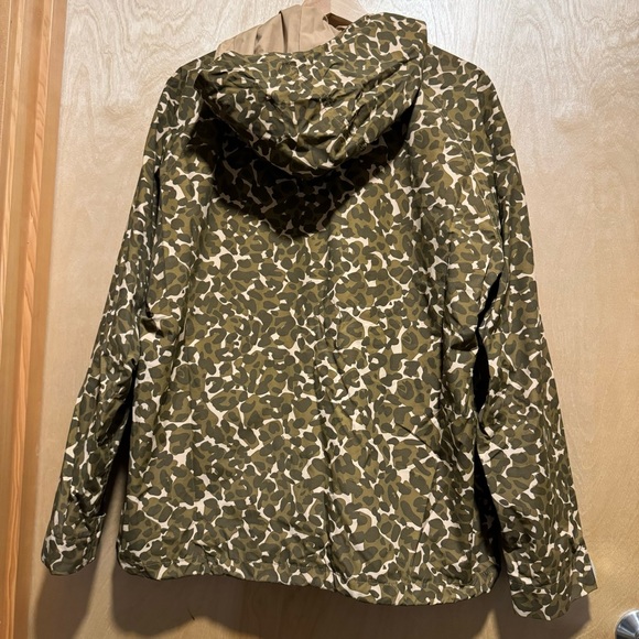 Chum’s Camping Parka - Picture 2 of 5